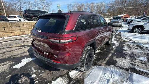 2026 Jeep Grand Cherokee Altitude