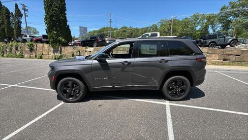 2025 Jeep Grand Cherokee Limited X