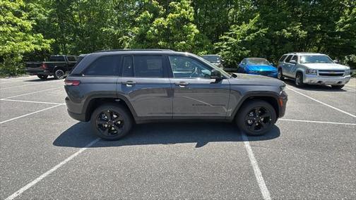 2025 Jeep Grand Cherokee Limited X