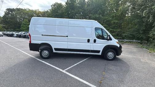 2025 RAM ProMaster 2500 Tradesman