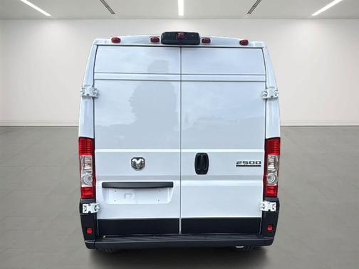 2025 RAM ProMaster 2500 Tradesman