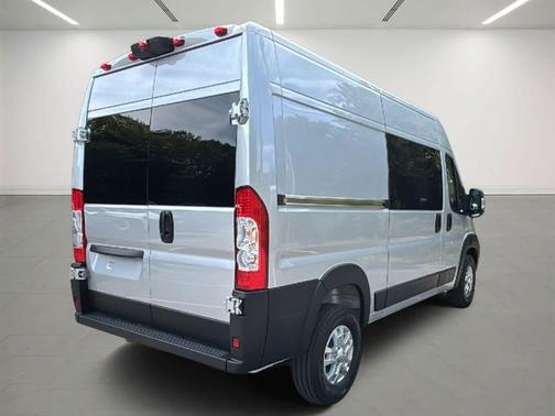 2025 RAM ProMaster 1500 Base