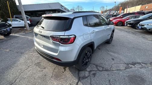2026 Jeep Compass Latitude