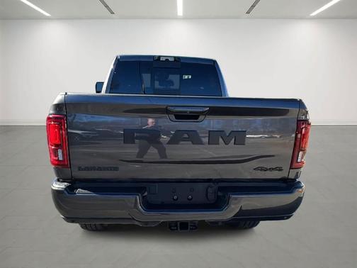 2025 RAM 2500 Laramie Crew Cab 4x4 6'4' Box