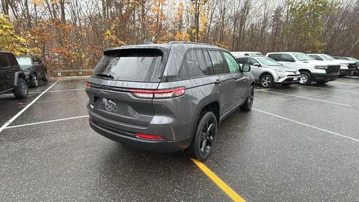 2022 Jeep Grand Cherokee Altitude