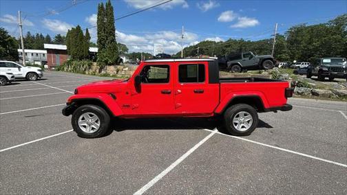 2023 Jeep Gladiator Sport S