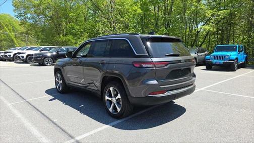 2023 Jeep Grand Cherokee 4xe Base