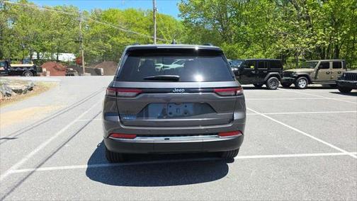 2023 Jeep Grand Cherokee 4xe Base