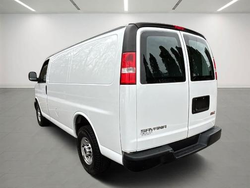 2018 GMC Savana 2500 Work Van