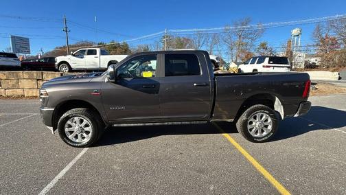 2026 RAM 2500 Laramie Crew Cab 4x4 6'4' Box