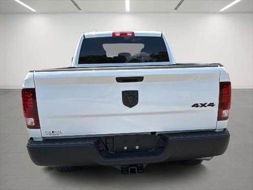 2022 RAM 1500 Classic Warlock Quad Cab 4x4 6'4' Box