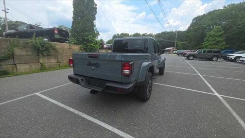 2025 Jeep Gladiator Sport S