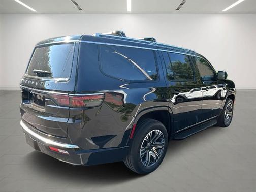 2023 Jeep Wagoneer Series I 4x4