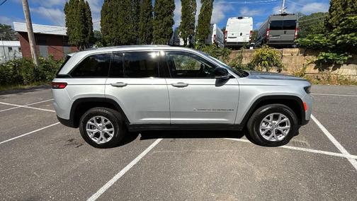 2022 Jeep Grand Cherokee Limited