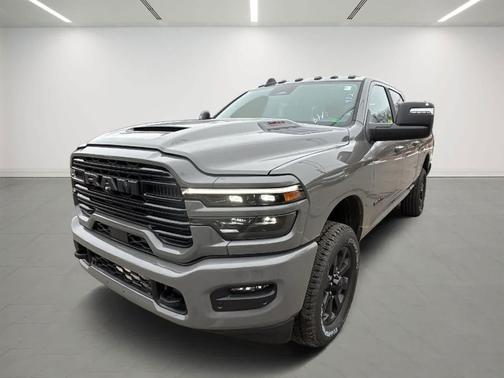 2026 RAM 2500 Laramie Crew Cab 4x4 6'4' Box