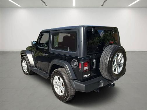 2022 Jeep Wrangler Sport S