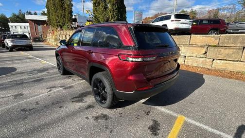 2025 Jeep Grand Cherokee Altitude