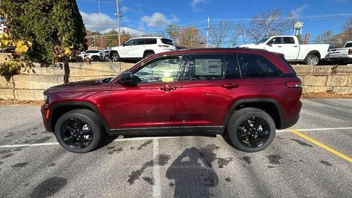 2025 Jeep Grand Cherokee Altitude