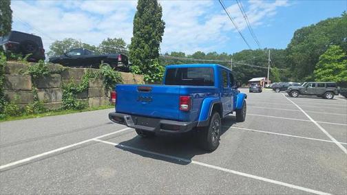 2025 Jeep Gladiator Sport S