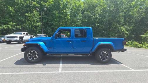 2025 Jeep Gladiator Sport S