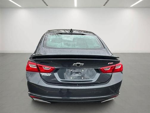 2021 Chevrolet Malibu FWD RS