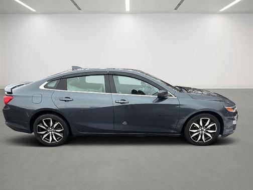 2021 Chevrolet Malibu FWD RS