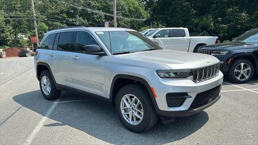 2024 Jeep Grand Cherokee Laredo