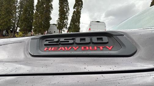 2025 RAM 2500 Tradesman Crew Cab 4x4 6'4' Box