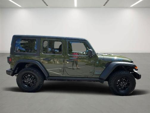 2024 Jeep Wrangler 4xe Willys