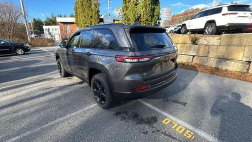 2025 Jeep Grand Cherokee Altitude