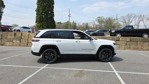 2025 Jeep Grand Cherokee Limited X