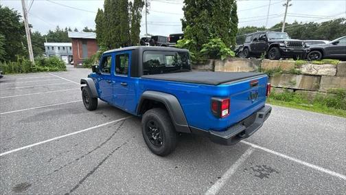 2025 Jeep Gladiator Sport