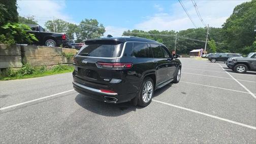 2022 Jeep Grand Cherokee L Summit