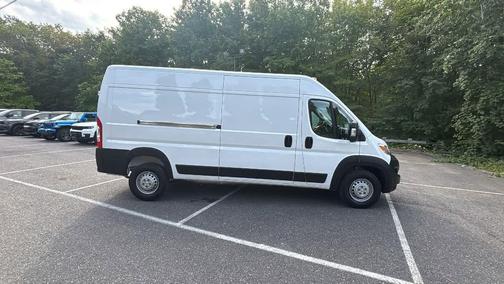 2025 RAM ProMaster 2500 Tradesman
