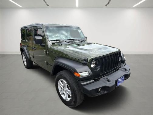 2022 Jeep Wrangler Unlimited Sport