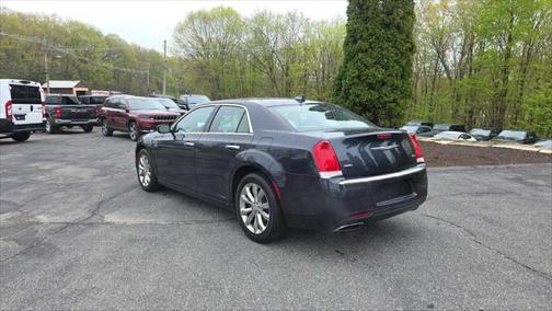 2018 Chrysler 300 Limited