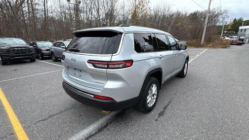 2021 Jeep Grand Cherokee L Laredo