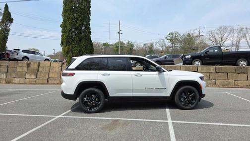 2025 Jeep Grand Cherokee Limited X