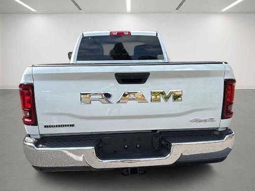 2025 RAM 2500 Big Horn Crew Cab 4x4 6'4' Box
