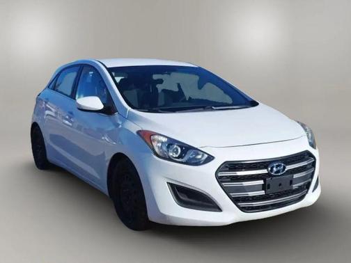 2016 Hyundai Elantra GT Base