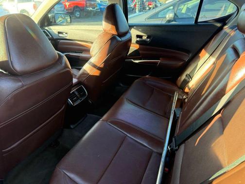 2016 Acura TLX V6 Tech