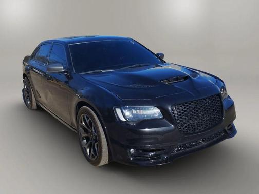 2014 Chrysler 300C John Varvatos Luxury