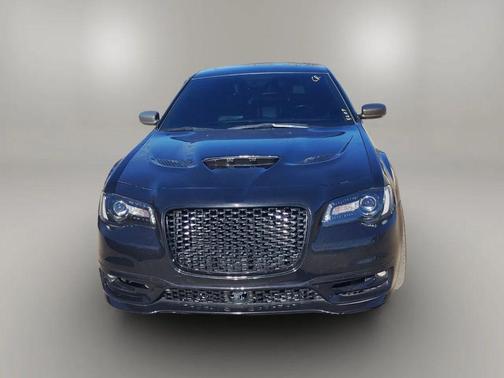 2014 Chrysler 300C John Varvatos Luxury