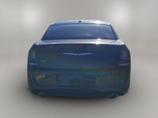 2014 Chrysler 300C John Varvatos Luxury