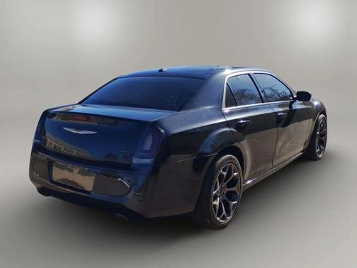 2014 Chrysler 300C John Varvatos Luxury