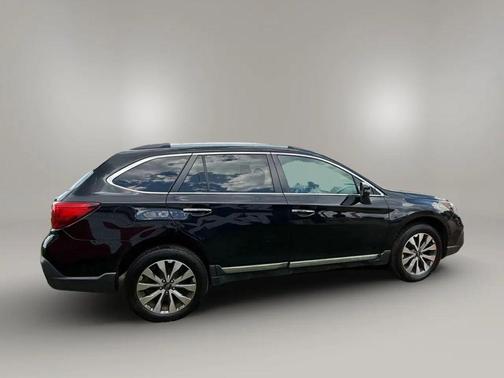 2018 Subaru Outback 2.5i Touring