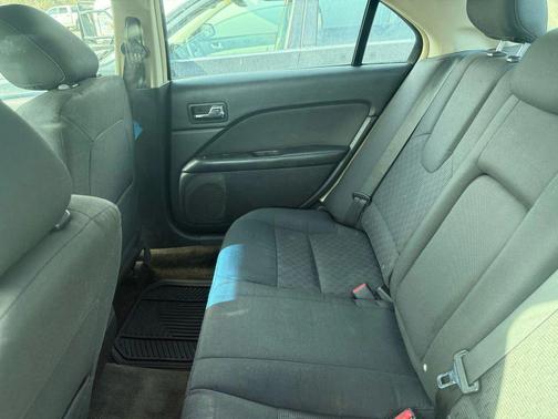 2011 Ford Fusion SE