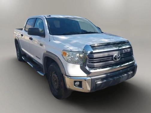 2015 Toyota Tundra SR5