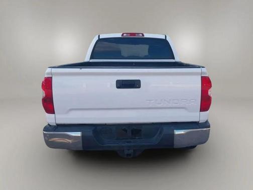 2015 Toyota Tundra SR5