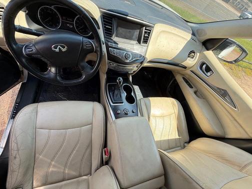 2017 INFINITI QX60 Base
